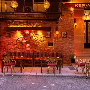 Hotel de apartamente Kervanchi